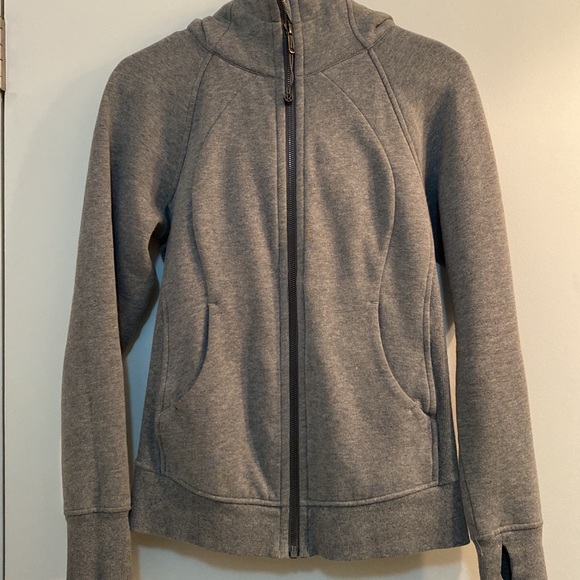 Lululemon Scuba Hoodie - Picture 2 of 5